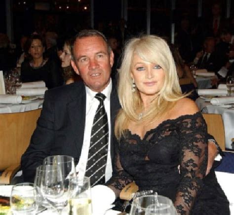 is bonnie tyler married.